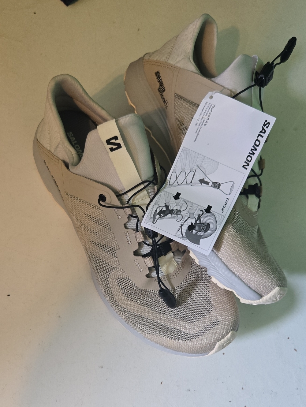 Salomon Women's Light Beige/Off-White Quicklace Trail Sneakers
